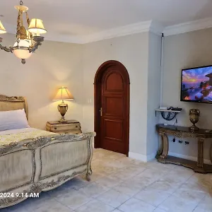 https://bakval-vacation-apartments.comcaribbean.com
