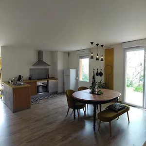 https://dependance-a-la-campagne-cosy-et-calme.midi-pyreneeshotels.com
